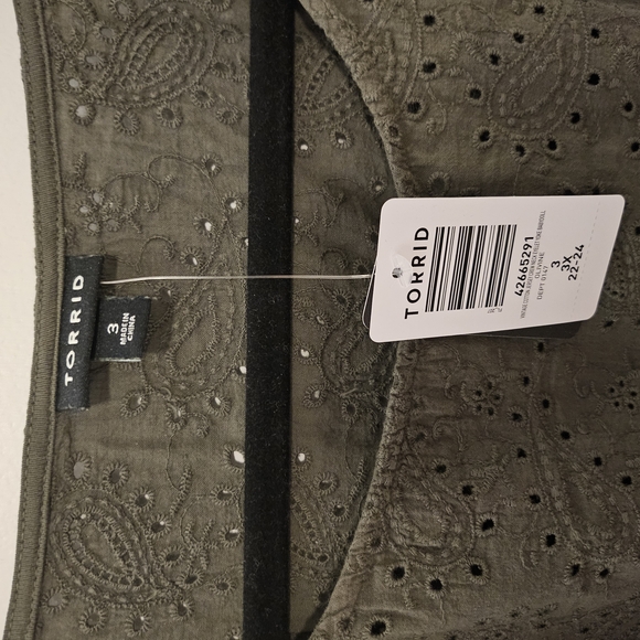 Olive Green Women's Top - Picture 6 of 6